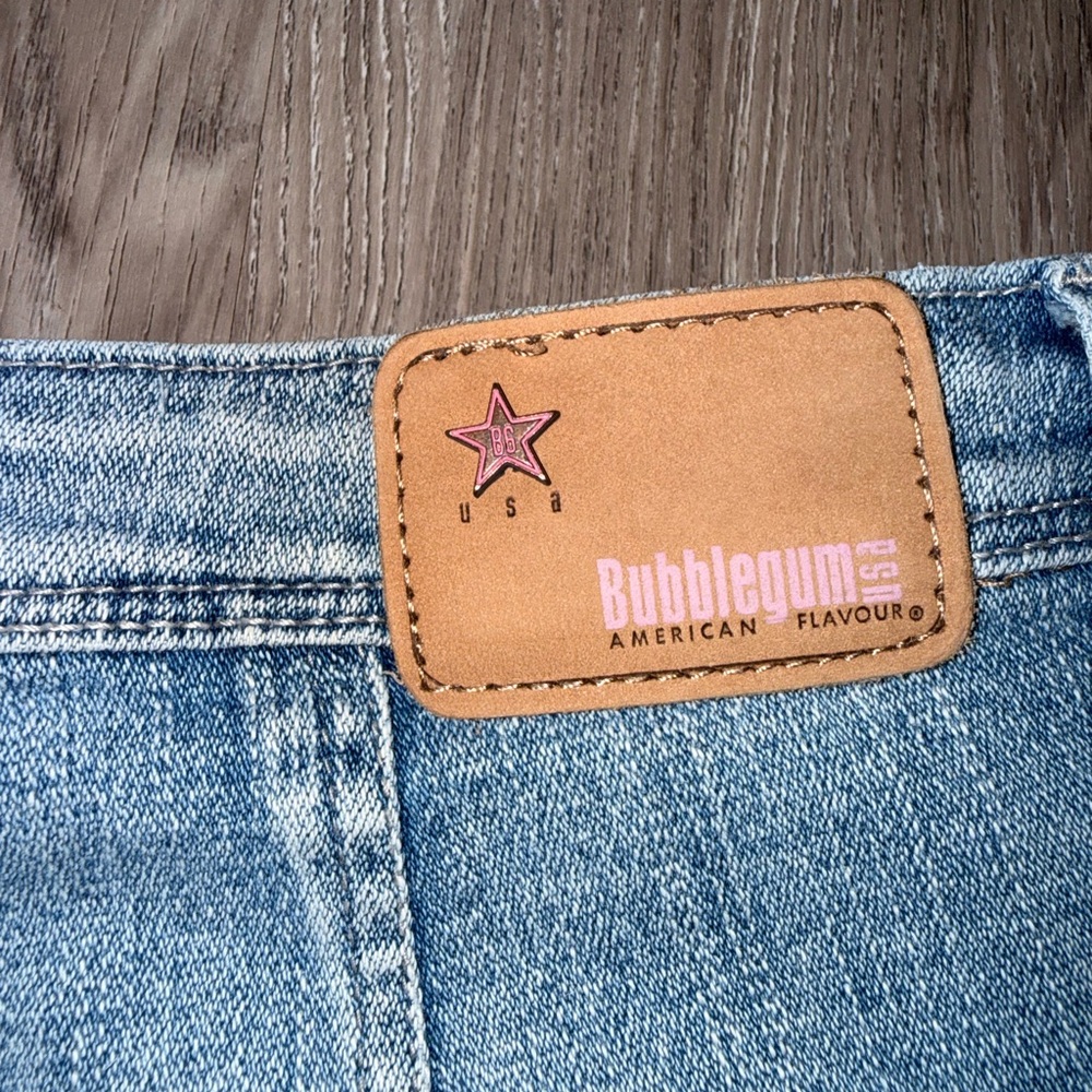 Bubblegum Blue Denim Mini Skirt with Heart Details - Picture 5 of 8
